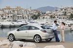 Opel Astra GTC 2005 года